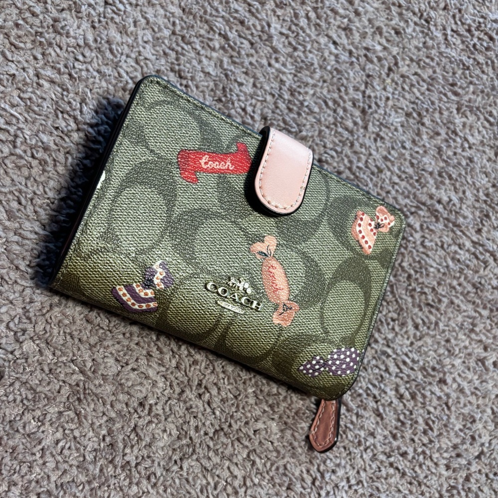 Coach candy mini zip wallet